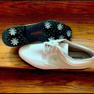 Women’s brand new golf shoes by “Foot joy”. Size 8m. Never worn before.